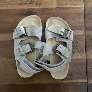Zara kids sandals sz 8